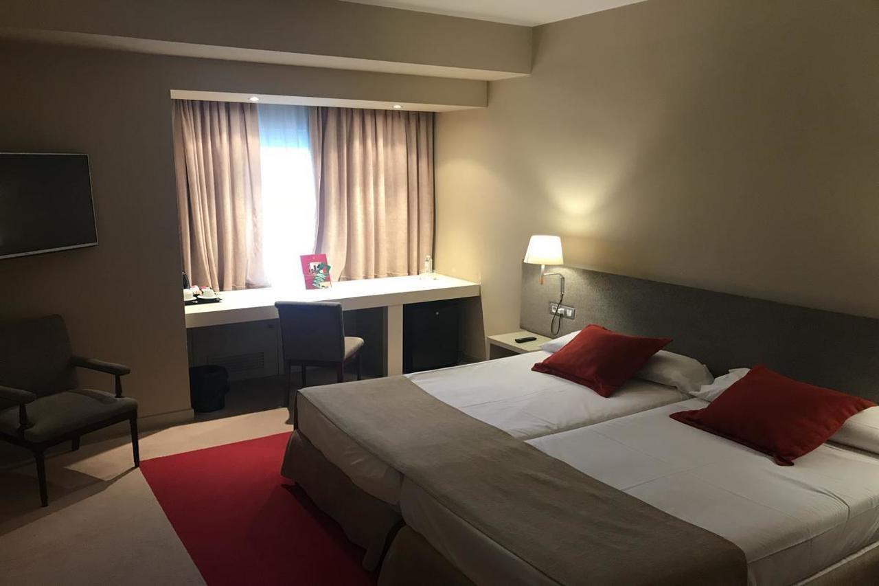 Hotel Condes De Urgel 레이다 외부 사진