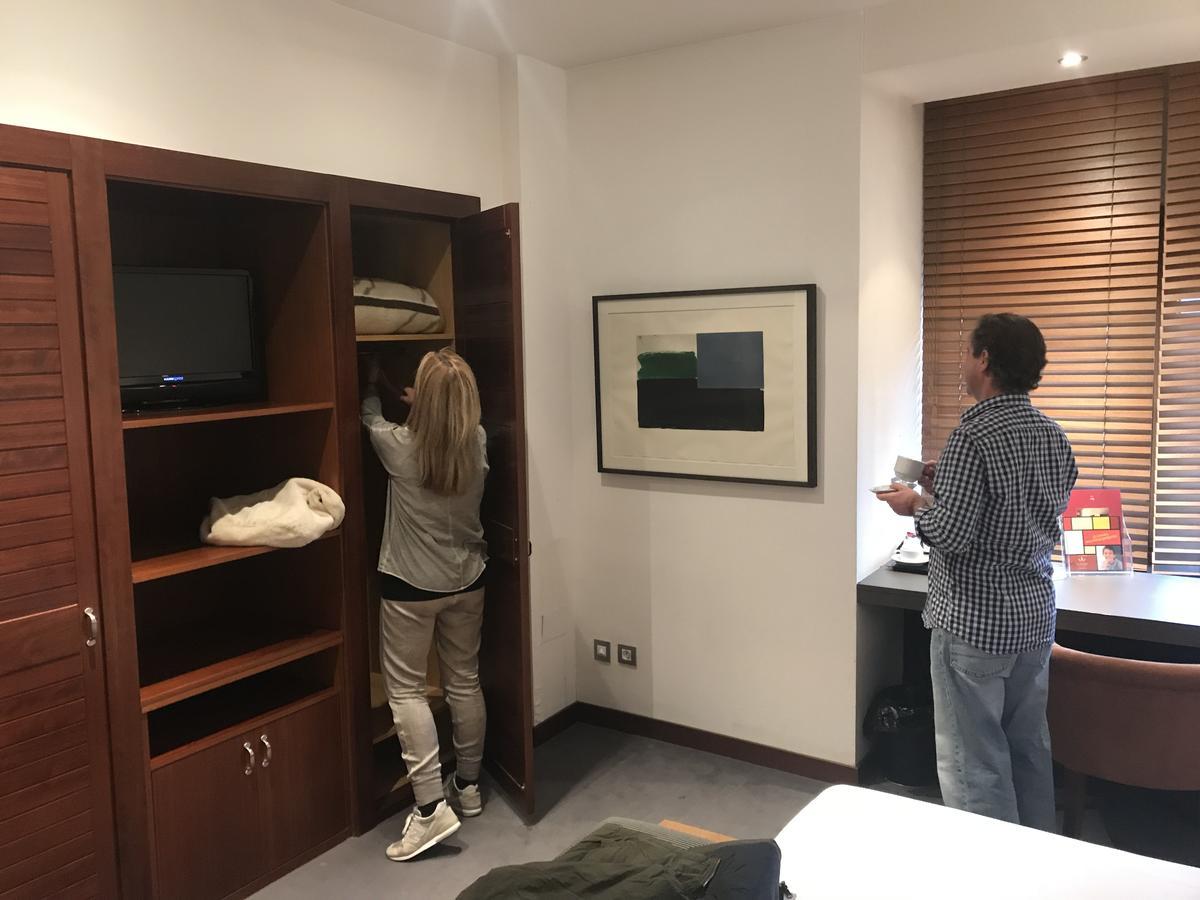 Hotel Condes De Urgel 레이다 외부 사진