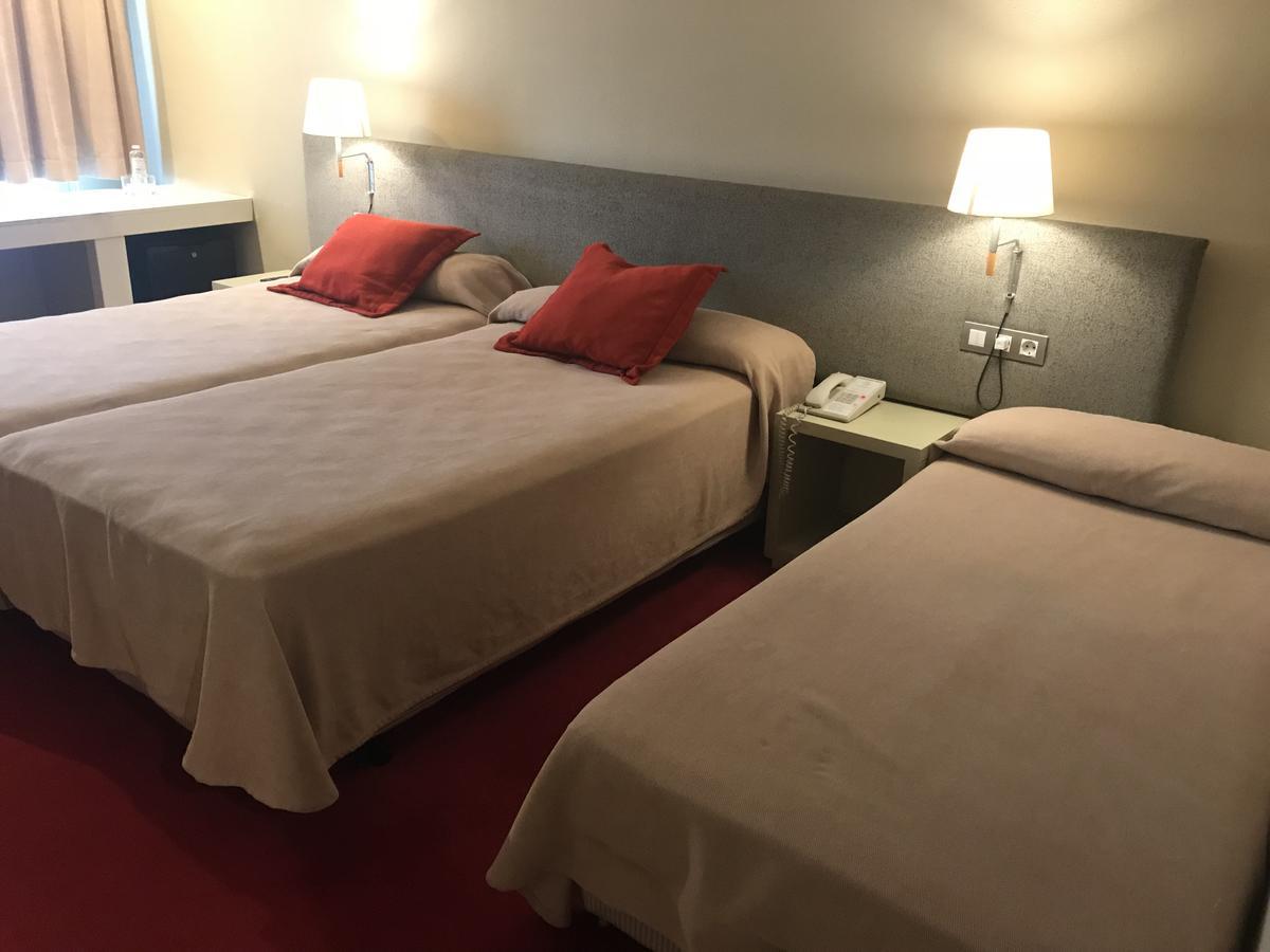 Hotel Condes De Urgel 레이다 외부 사진